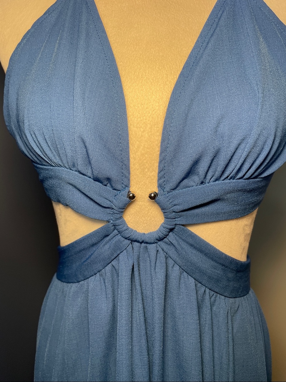 Halter Dress - Picture 6 of 9